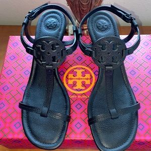 NTW Tory Burch sandals w/ 2.5” heels women size 8